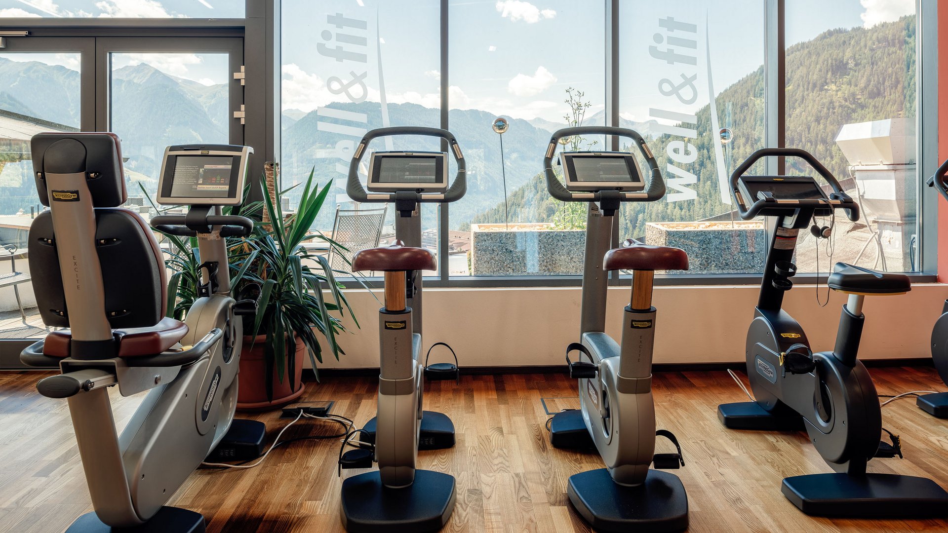 Bewegung im Sporthotel mit Fitnessstudio